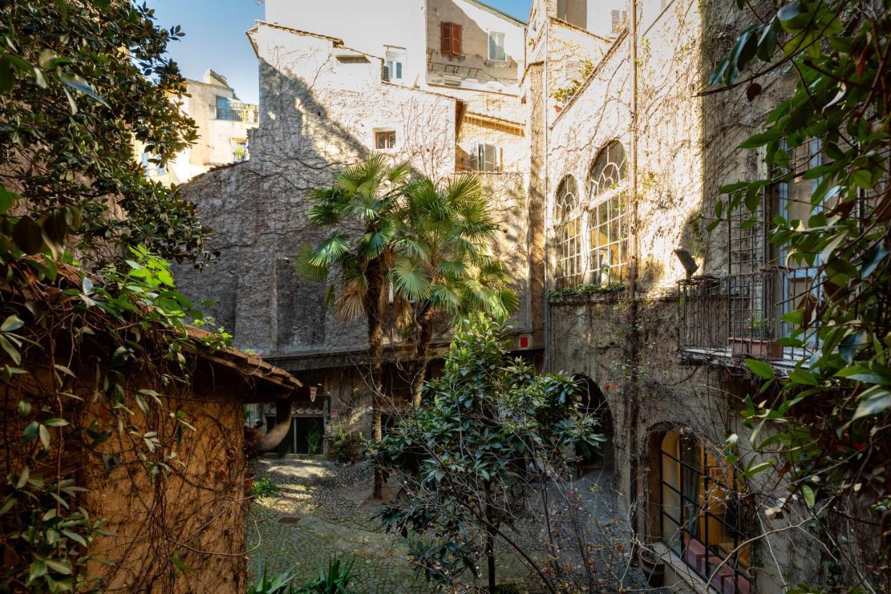 Coronari Suite Roma Esterno foto