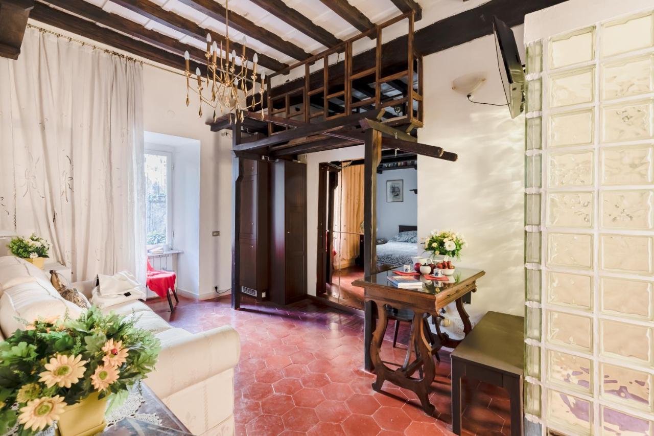 Coronari Suite Roma Esterno foto